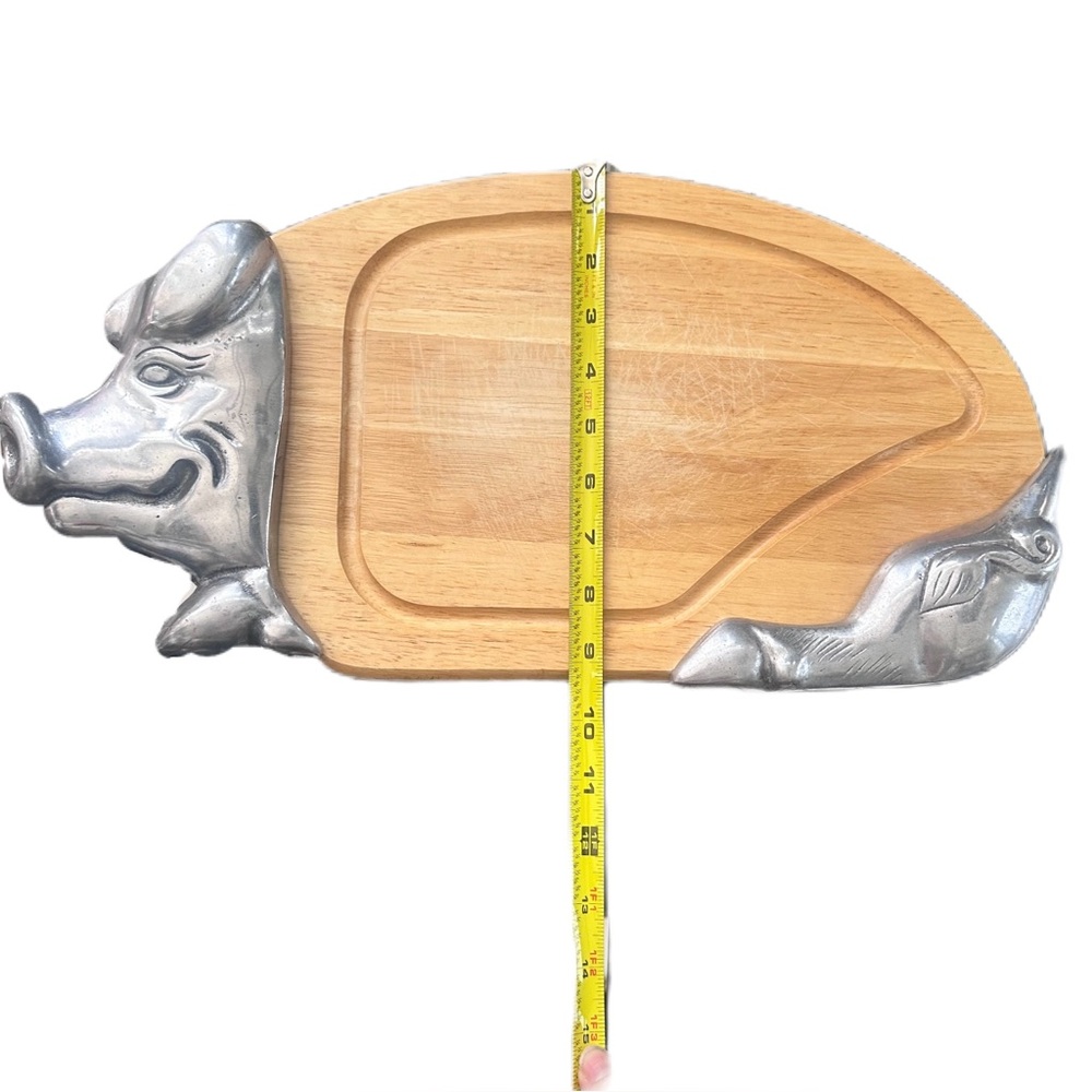 Pig Shaped Wooden Cutting Board Charcuterie Metal Farmhouse Kitchen Decor - Picture 9 of 16